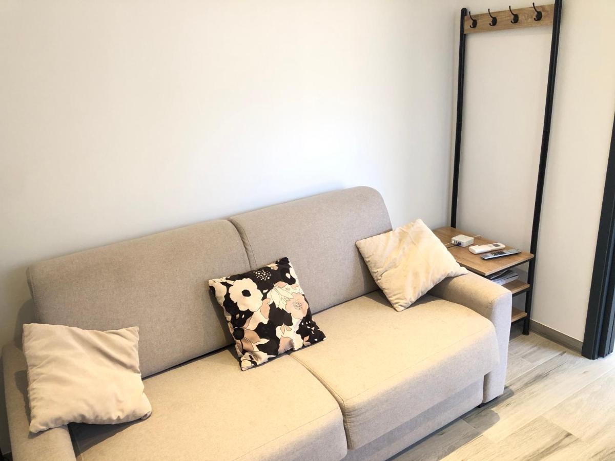 Chez Fred Et Marie Apartment Фигари Екстериор снимка